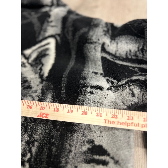 Black Mountain Outdoor Wolf Forest Print Fleece Jacket - Picture 7 of 7